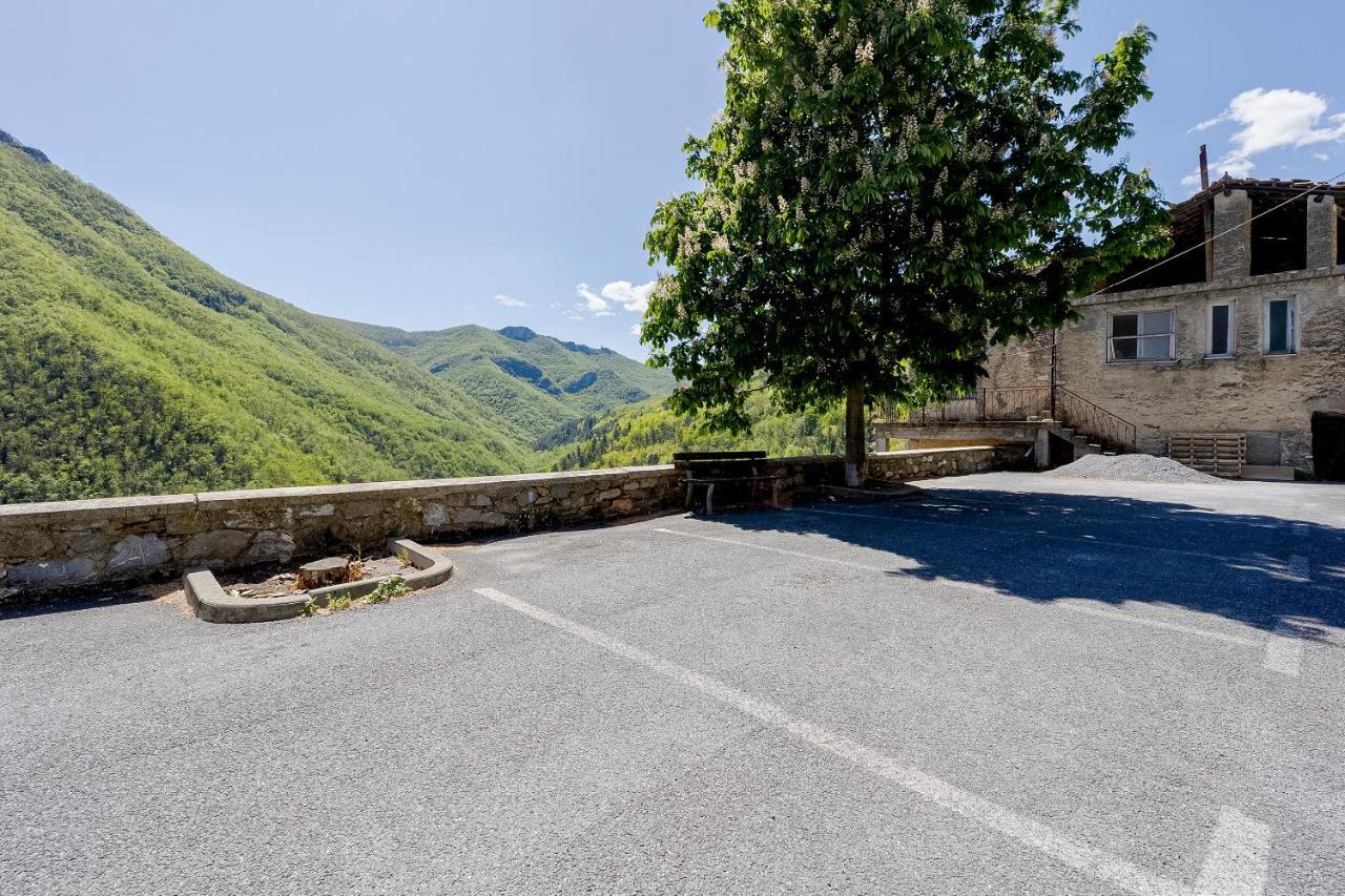 Agriturismo Nonnamelia Nasino Exterior photo